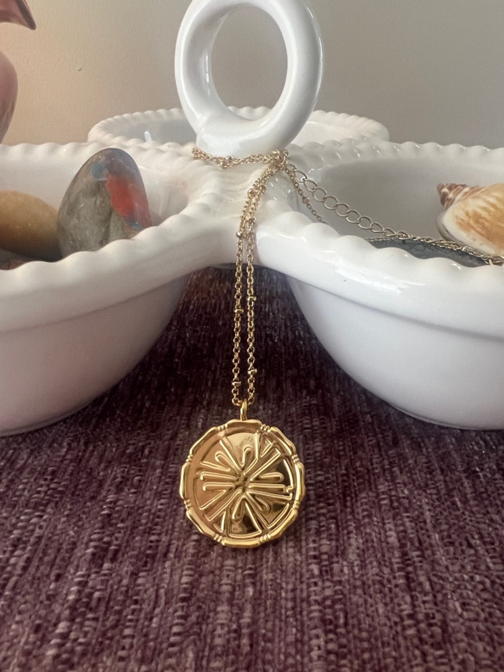 Rare Lilly Pulitzer Gold Pendant Necklace